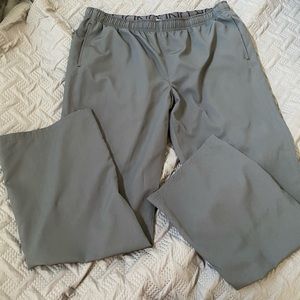 Under armour wind pants